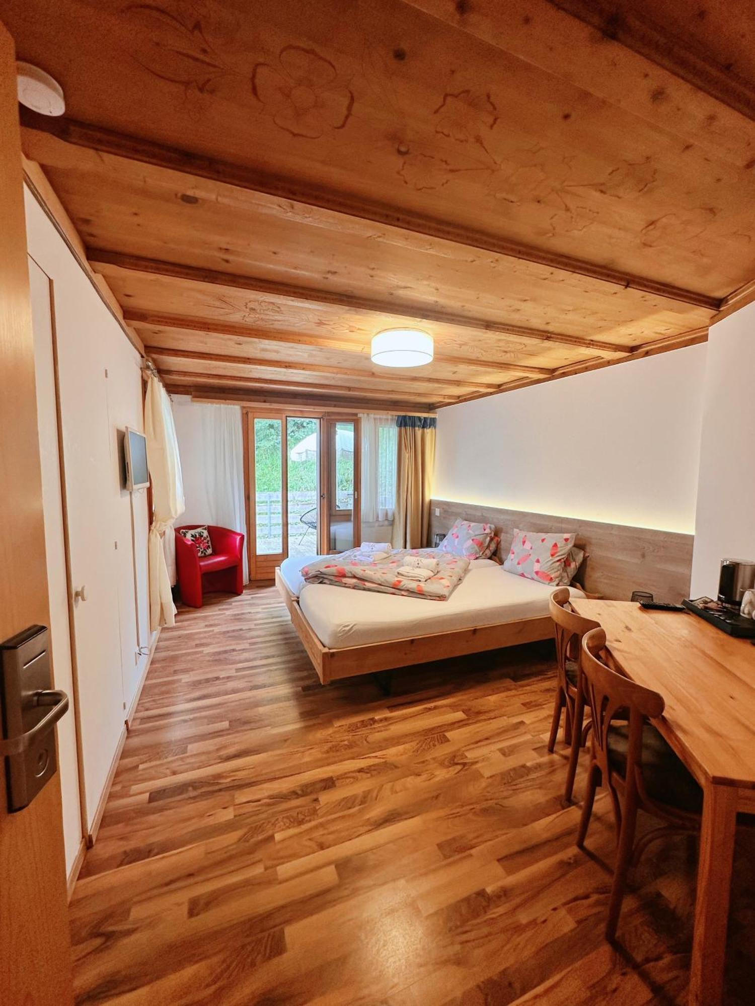 ברינץ Hotel Wildbach Brienz מראה חיצוני תמונה